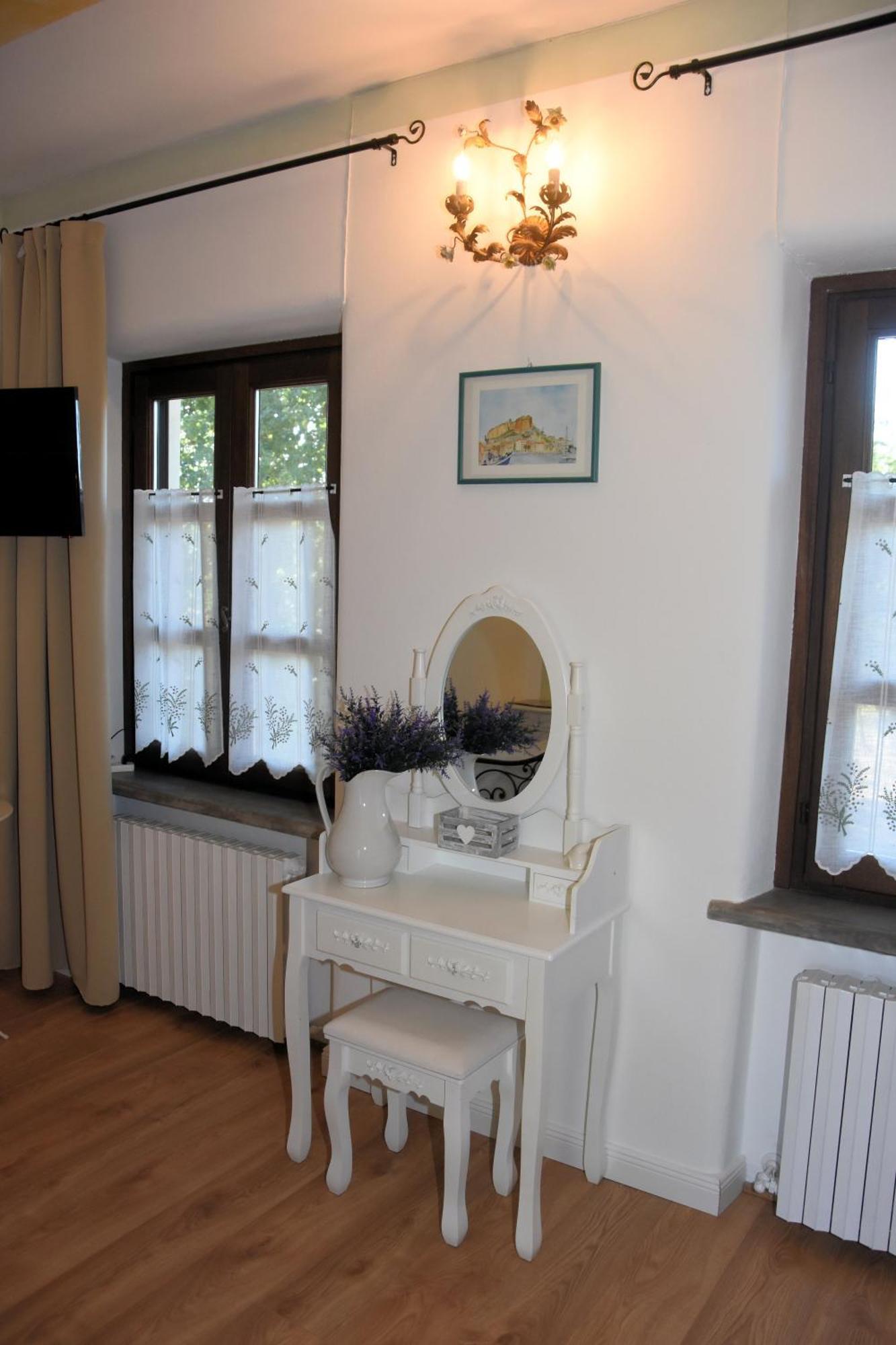 Tigliole Guest House La Carolina מראה חיצוני תמונה