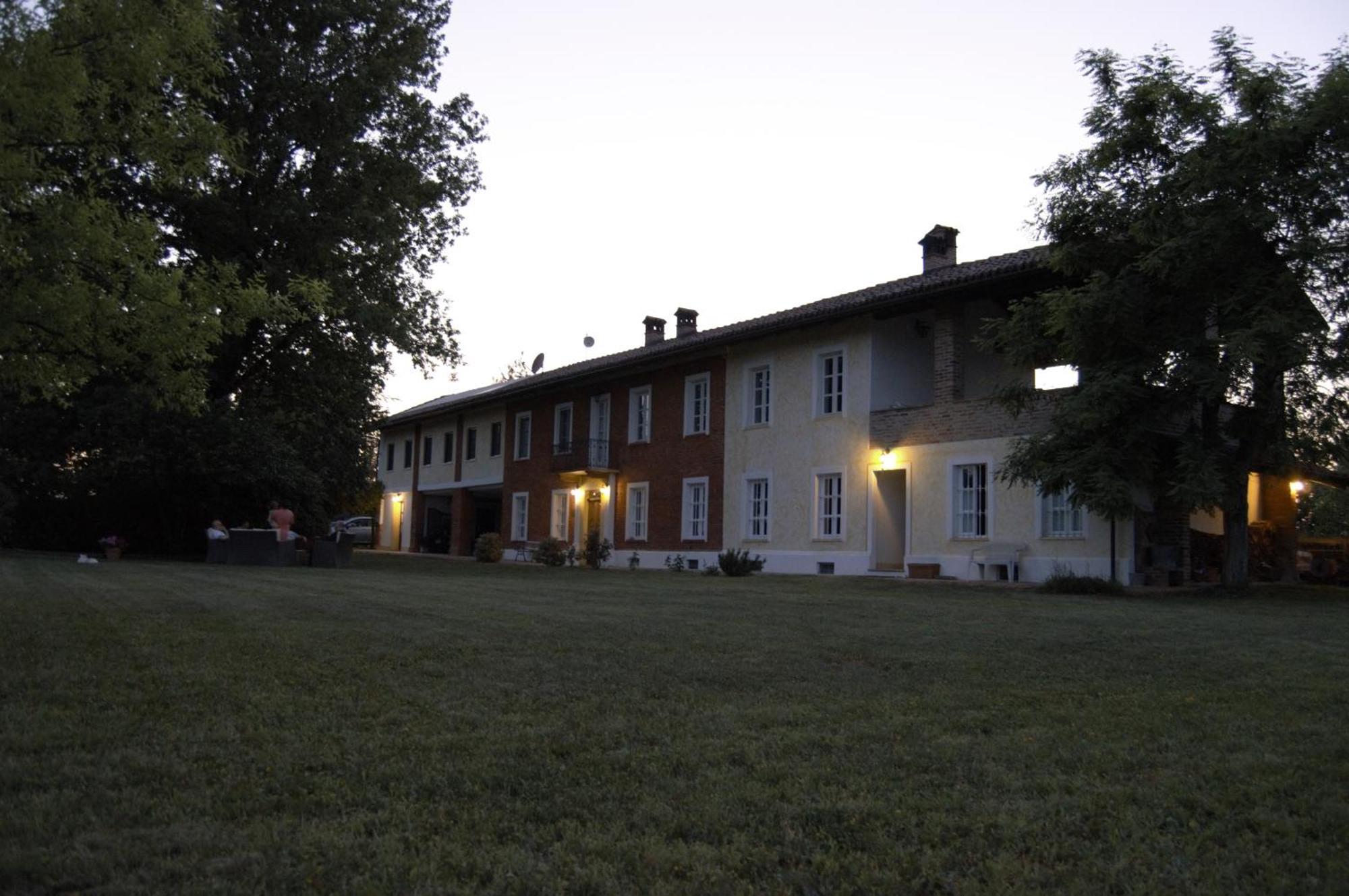 Tigliole Guest House La Carolina מראה חיצוני תמונה